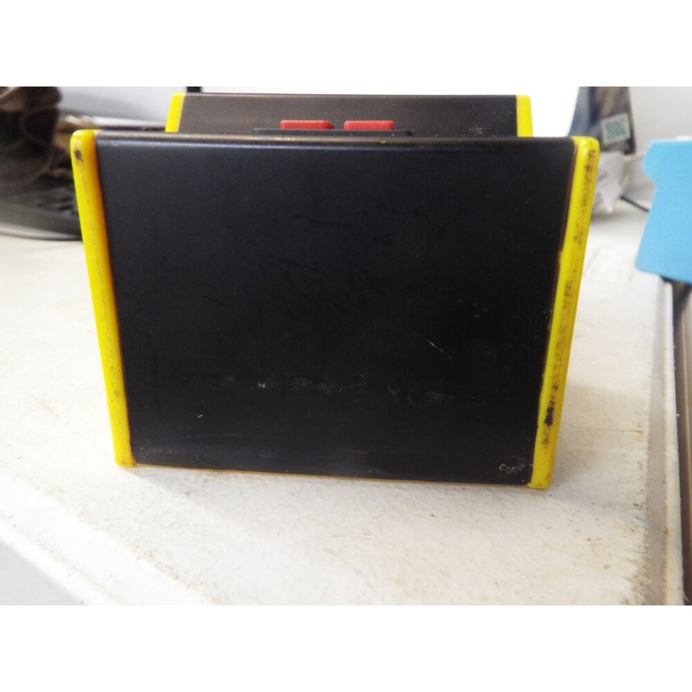 Pac-Man Retro Mini Arcade Machine Handheld Video Game Tested Working - Picture 5 of 7